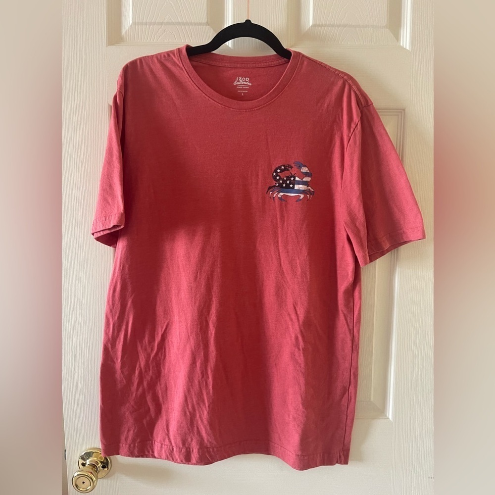 IZod graphic tee • Mens large